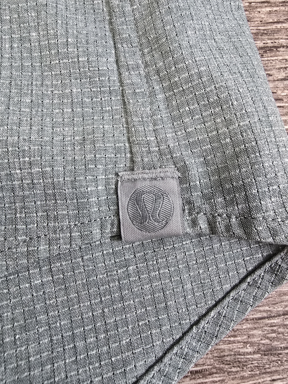 lululemon athletica Short-Sleeve Button-Down Shirt in Sage Green - Picture 2 of 3